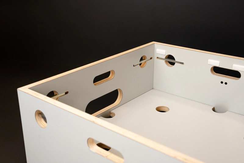 Cube Hoher Kasten